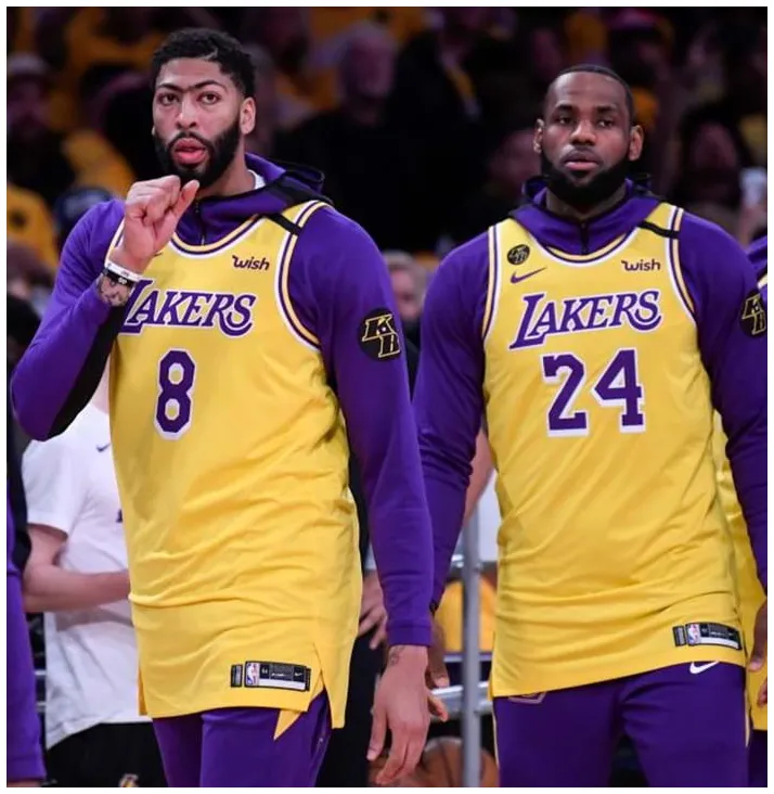 Kobe Bryant Los Angeles Lakers - Icon Tribute