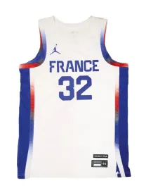 Victor Wembanyama France 2024 - Home