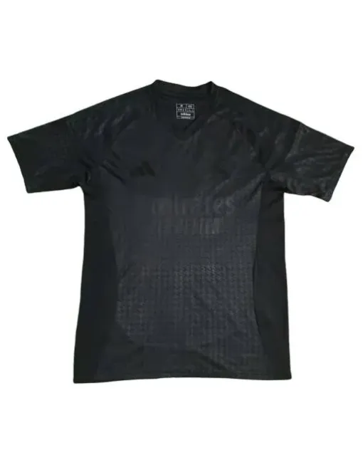 Maillot Real Madrid All-black 2024/25 - Concept